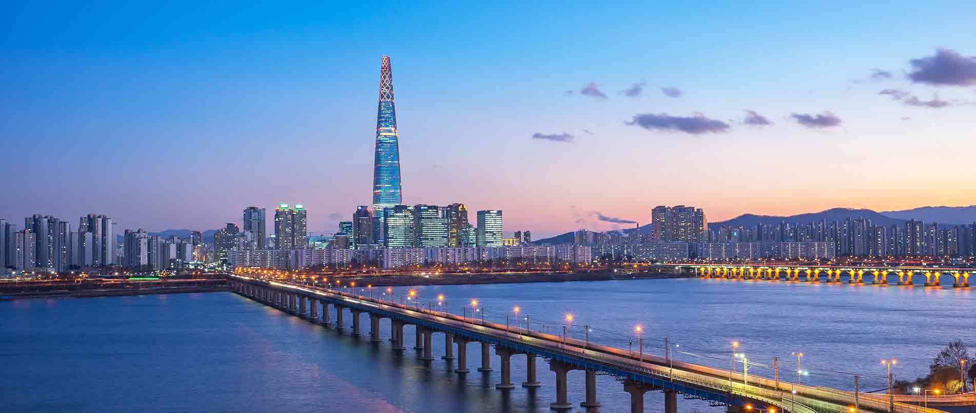 云顶国际通信携手MIKROE推出搭载LC29H系列模组的Click boards开发板，为物联网应用带来高精定位服务